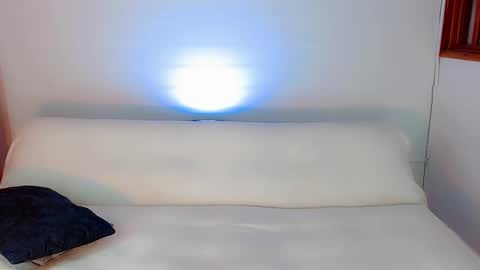 Snapshot of laura_sweet7 chatting on February 23, 2025, 11:47 pm Laura online show from February 23, 2025, 11:47 pm