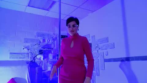 lauradavidsons online show from October 8, 2025, 5:21 pm