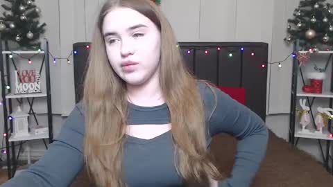 LauraHlot online show from January 15, 2025, 7:12 pm