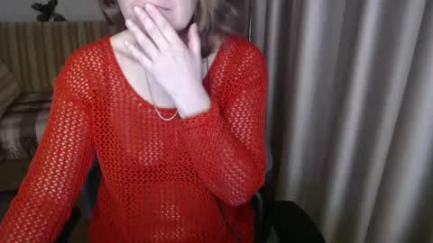 Lauraoven1 online show from March 5, 2025, 7:16 am