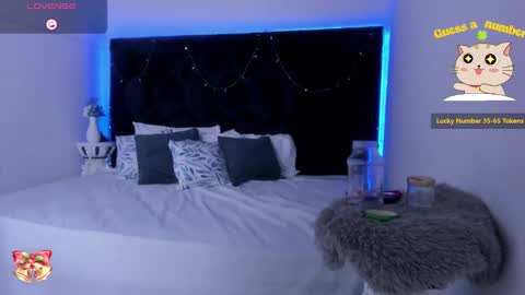 Lauren online show from February 7, 2025, 6:13 pm