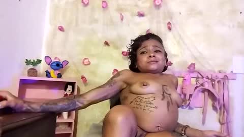 Lauren online show from January 14, 2025, 7:17 am