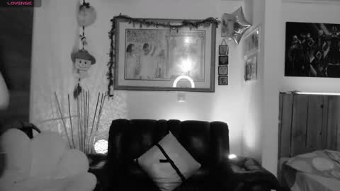 Lauren online show from January 19, 2025, 4:54 am