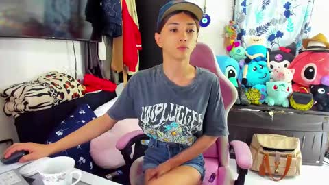 SF online show from February 23, 2025, 2:57 pm