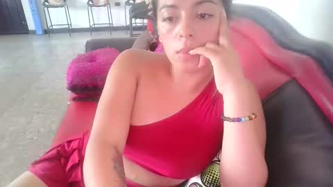 Snapshot of laurenhot94 chatting on November 1, 2025, 6:32 pm laurenhot94 online show from November 1, 2025, 6:32 pm