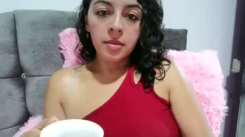 Snapshot of laurenhot94 chatting on November 10, 2025, 3:00 pm laurenhot94 online show from November 10, 2025, 3:00 pm