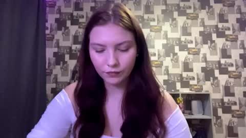 Snapshot of laurenjungling chatting on September 24, 2025, 4:21 pm Hannah online show from September 24, 2025, 4:21 pm