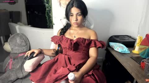 Snapshot of laurent_jones chatting on January 1, 2025, 7:41 am daniela angel     online show from January 1, 2025, 7:41 am
