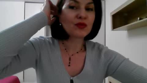 Diana  online show from November 4, 2025, 5:56 pm