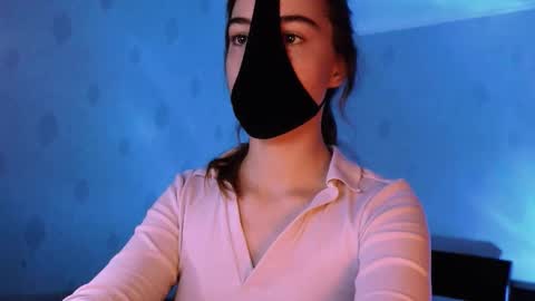 Snapshot of lavinda_lin chatting on October 17, 2025, 5:21 am Lavinda online show from October 17, 2025, 5:21 am