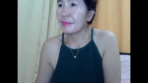 Snapshot of lavine1983 chatting on September 17, 2025, 5:36 pm lavine1983 online show from September 17, 2025, 5:36 pm