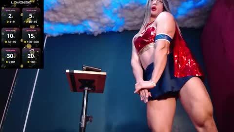 Snapshot of layla_dominac chatting on October 10, 2025, 11:42 am Layla   help me with your thumbs up its important  online show from October 10, 2025, 11:42 am