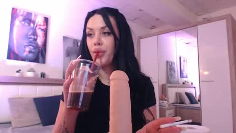 Snapshot of laylacruz chatting on March 8, 2025, 8:14 pm laylacruz online show from March 8, 2025, 8:14 pm