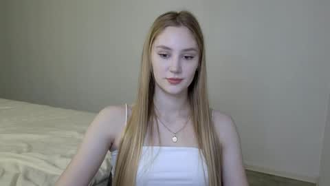LaylaPretty001 online show from January 24, 2025, 5:53 am