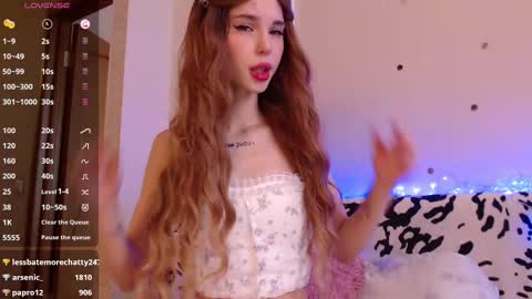 Alisa online show from February 18, 2025, 1:44 pm