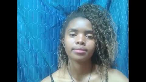 lea96546 online show from September 14, 2025, 6:29 pm