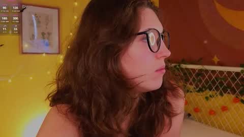 Snapshot of lea_belle_ chatting on October 30, 2025, 4:52 pm Lea online show from October 30, 2025, 4:52 pm