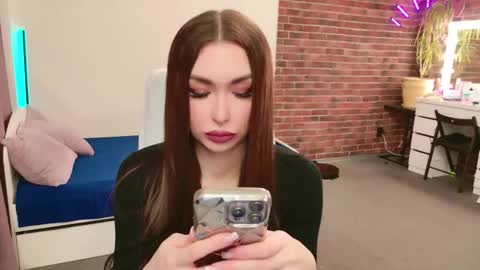 lea_loon online show from October 24, 2025, 9:38 am