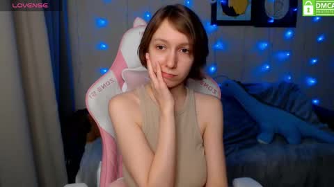 Snapshot of leah__gotty chatting on December 13, 2024, 5:21 pm Leah Gotty online show from December 13, 2024, 5:21 pm