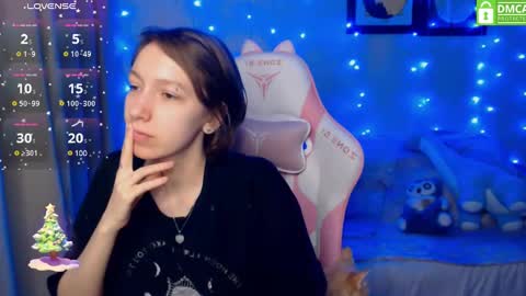 Snapshot of leah__gotty chatting on December 18, 2024, 2:38 pm Leah Gotty online show from December 18, 2024, 2:38 pm