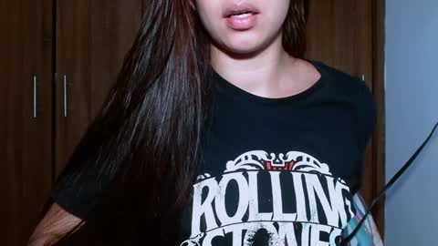 Snapshot of leanaalhub chatting on February 1, 2025, 7:15 am leanaalhub online show from February 1, 2025, 7:15 am