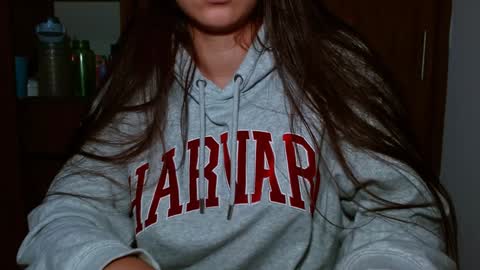 Snapshot of leanaalhub chatting on February 2, 2025, 7:20 am leanaalhub online show from February 2, 2025, 7:20 am