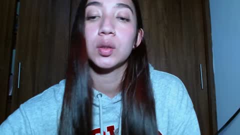 Snapshot of leanaalhub chatting on February 8, 2025, 4:36 am leanaalhub online show from February 8, 2025, 4:36 am