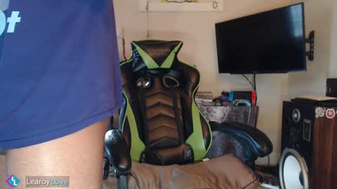 Snapshot of learoy chatting on December 10, 2024, 7:54 pm Learoy online show from December 10, 2024, 7:54 pm