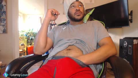 Snapshot of learoy chatting on December 20, 2024, 5:29 pm Learoy online show from December 20, 2024, 5:29 pm