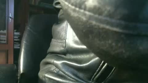 Leathermotocross online show from September 21, 2025, 5:47 pm