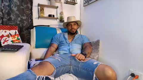 leenar_key online show from October 11, 2025, 5:00 pm