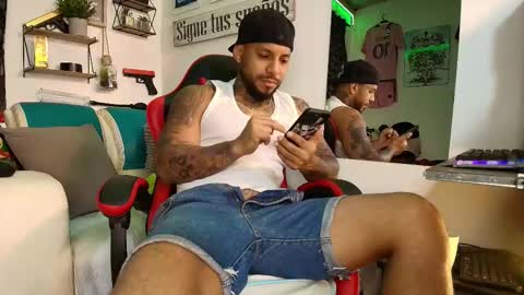 leenar_key online show from October 31, 2025, 2:07 pm