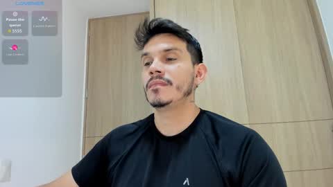 Alejandro online show from November 22, 2025, 6:18 pm