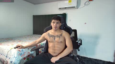 Snapshot of lei_77 chatting on January 12, 2025, 8:47 pm Lei online show from January 12, 2025, 8:47 pm