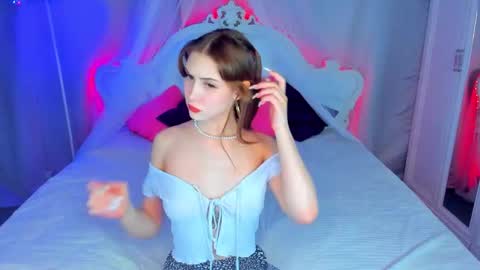 Snapshot of leiawow chatting on December 9, 2024, 11:47 am leiawow online show from December 9, 2024, 11:47 am