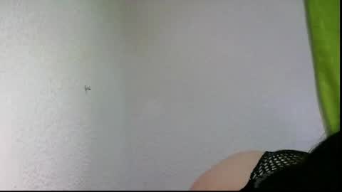 leidyramca online show from September 17, 2025, 7:04 pm