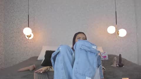 Snapshot of leigh_angels chatting on September 19, 2025, 9:26 pm LEIGH ANGELS online show from September 19, 2025, 9:26 pm