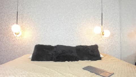 LEIGH ANGELS online show from November 8, 2025, 9:57 pm