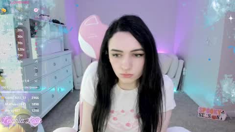 Leighla online show from September 30, 2025, 8:58 pm