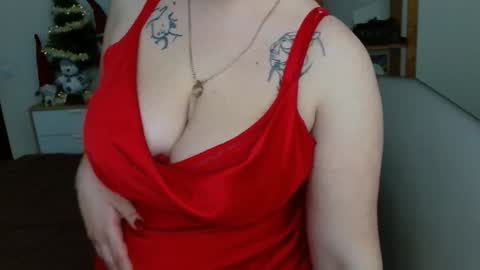 Snapshot of leila_beayte_ chatting on December 19, 2024, 9:18 am Leila online show from December 19, 2024, 9:18 am