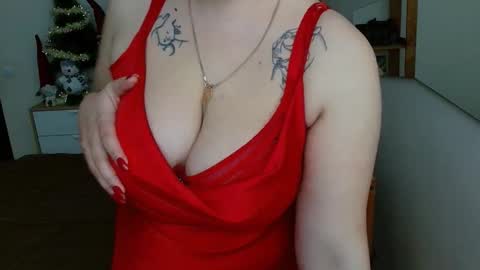 Snapshot of leila_beayte_ chatting on January 9, 2025, 5:22 pm Leila online show from January 9, 2025, 5:22 pm