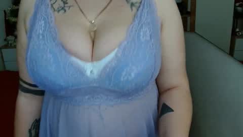 Snapshot of leila_beayte_ chatting on February 7, 2025, 2:58 pm Leila online show from February 7, 2025, 2:58 pm