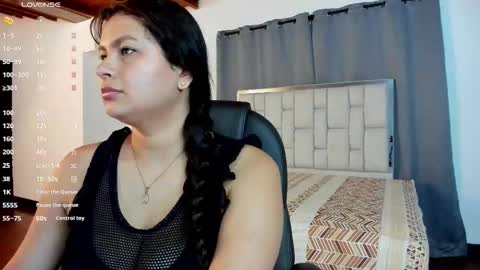 Snapshot of leila_talif chatting on October 9, 2025, 7:12 pm L E I L A online show from October 9, 2025, 7:12 pm