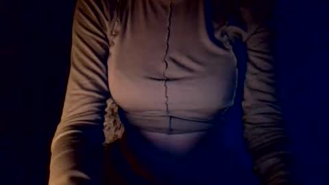 Snapshot of leilameow97 chatting on September 28, 2025, 10:48 pm LeilaMeow97 online show from September 28, 2025, 10:48 pm