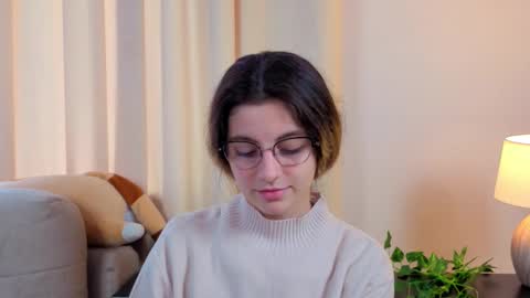 Alexandria online show from November 4, 2025, 7:18 am