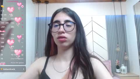 Snapshot of lena_roses chatting on December 23, 2024, 6:16 pm Lena online show from December 23, 2024, 6:16 pm