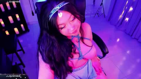 Lenna Kang online show from January 7, 2025, 10:32 am