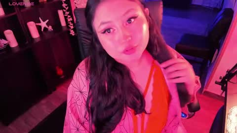 Lenna Kang online show from February 11, 2025, 1:10 am