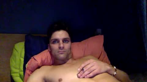 Armando online show from October 31, 2025, 2:40 pm