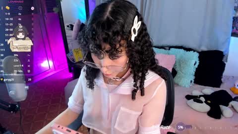 Snapshot of lenneval chatting on January 31, 2025, 3:30 am Val online show from January 31, 2025, 3:30 am